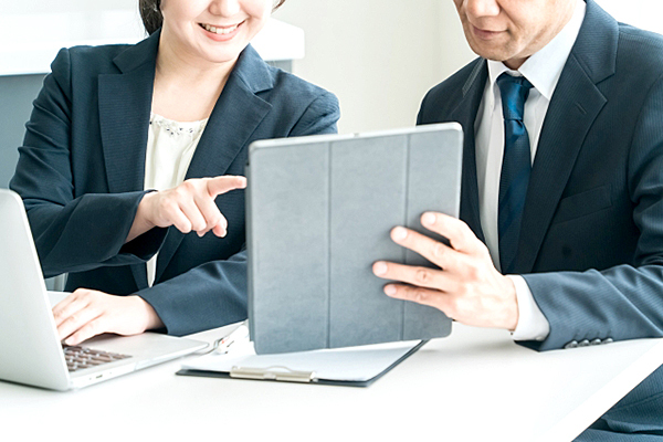 書類選考
